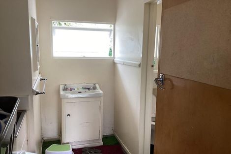 Photo of property in 1/4 Grove Road, Addington, Christchurch, 8024