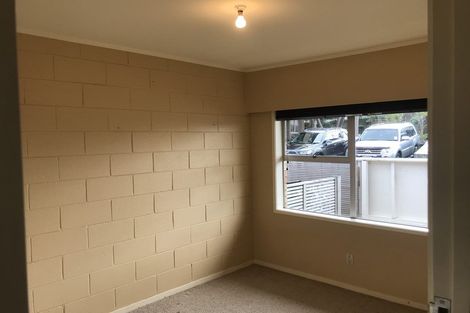 Photo of property in 2/16 Beach Road, Castor Bay, Auckland, 0620