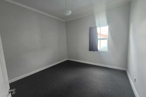 Photo of property in 28 Donald Mclean Street, Newtown, Wellington, 6021