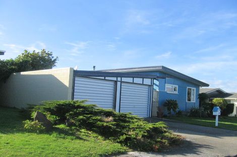 Photo of property in 26 The Quarterdeck, Whitby, Porirua, 5024