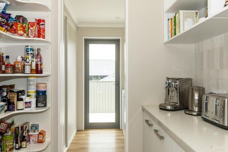 Photo of property in 32 Meadowstone Street, Gleniti, Timaru, 7910