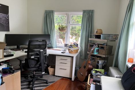 Photo of property in 21 Koromiko Street, New Lynn, Auckland, 0600