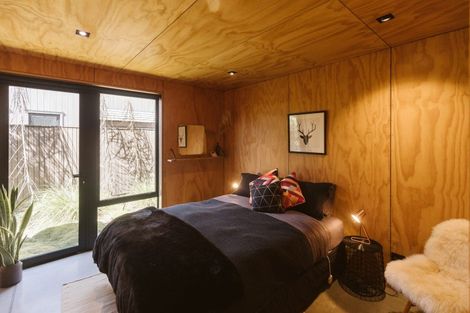 Photo of property in 14 Caithness Court, Jacks Point, Queenstown, 9371