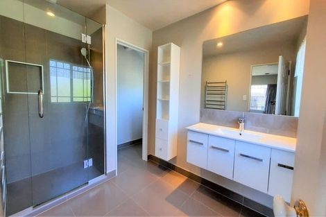 Photo of property in 7 Napa Court, Shamrock Park, Auckland, 2016