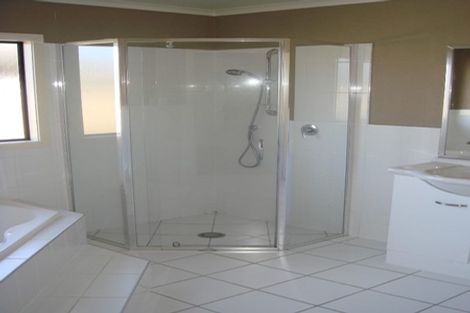 Photo of property in 6 Miers Glade, Rototuna North, Hamilton, 3210