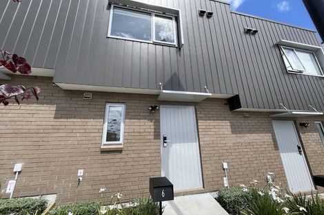 Photo of property in 6 Ngae Place, Mangere East, Auckland, 2024