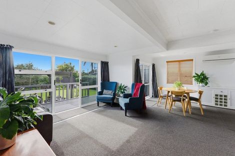 Photo of property in 327 Carrington Street, Vogeltown, New Plymouth, 4310