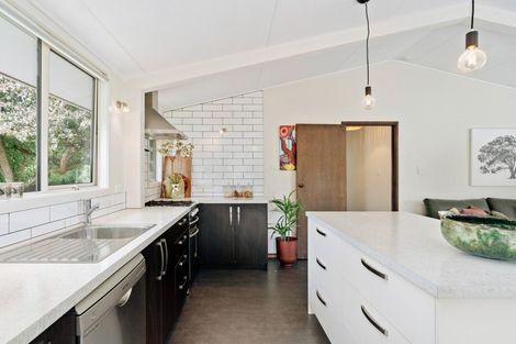 Photo of property in 21 Hunter Crescent, Wanaka, 9305