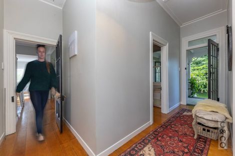 Photo of property in 76 Awaroa Road, Helensville, 0800