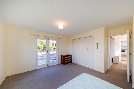 Photo of property in 2 Signal Street, Marton, 4710