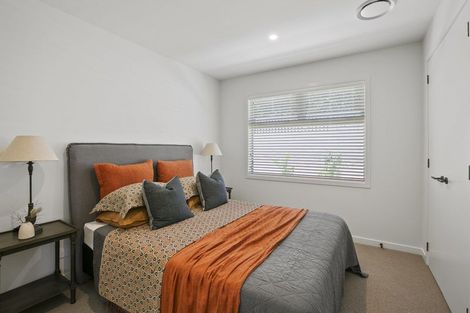 Photo of property in Mangorei Road, Strandon, New Plymouth, 4312