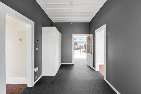 Photo of property in 41 Gloag Street, Waverley, 4510