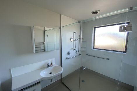 Photo of property in 27 Greenock Street, Redwood, Christchurch, 8051