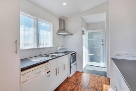 Photo of property in 49 Fairclough Road, Beach Haven, Auckland, 0626