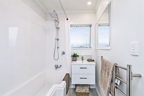 Photo of property in 2/29 Nairn Street, Spreydon, Christchurch, 8024