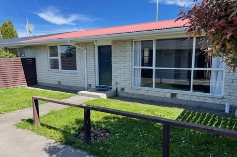 Photo of property in 2/78 Middlepark Road, Sockburn, Christchurch, 8042