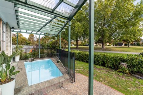 Photo of property in 110 Avondale Road, Taradale, Napier, 4112