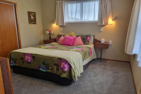 Photo of property in 9 Severn Place, Spotswood, New Plymouth, 4310