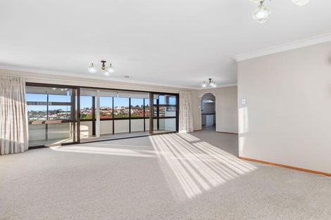 Photo of property in 9b Tirinui Crest Road, Otumoetai, Tauranga, 3110