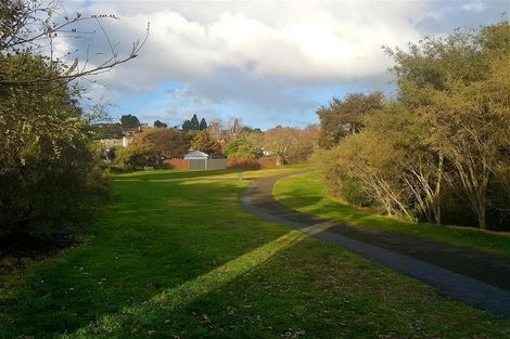 Photo of property in 68 Jellicoe Drive, Hamilton East, Hamilton, 3216