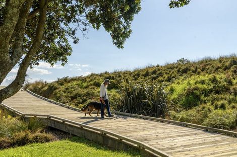 Photo of property in 122b Dickson Road, Papamoa Beach, Papamoa, 3118