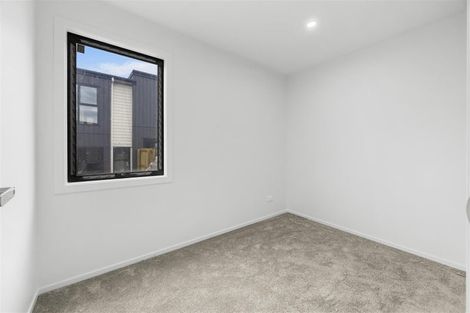 Photo of property in 23 Paina Crescent, Massey, Auckland, 0614