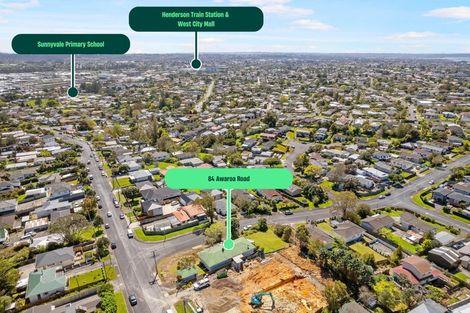 Photo of property in 84 Awaroa Road, Sunnyvale, Auckland, 0612