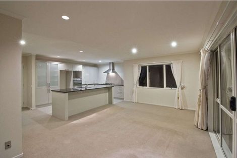 Photo of property in 88 Jeffs Road, Flat Bush, Auckland, 2016