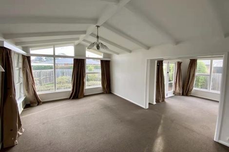 Photo of property in 66 Staveley Street, Avonhead, Christchurch, 8042