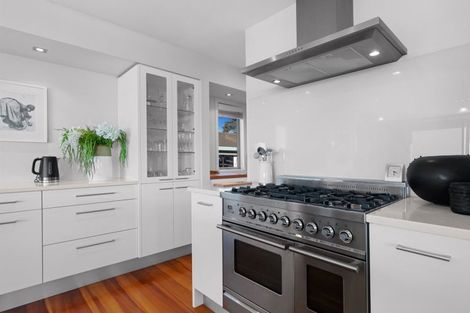 Photo of property in 2b Hinewa Road, Otumoetai, Tauranga, 3110