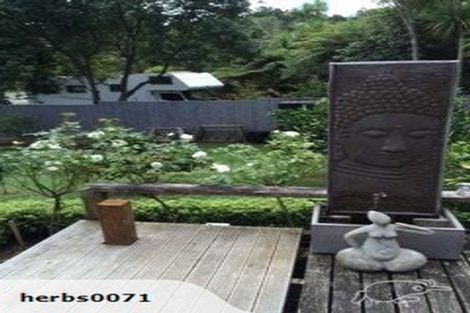 Photo of property in 5 Grovelands Way, Titirangi, Auckland, 0604