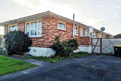Photo of property in 2/39 Dale Crescent, Pakuranga, Auckland, 2010