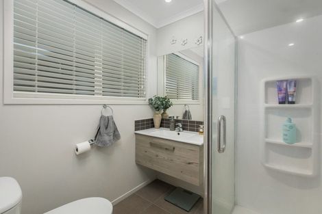 Photo of property in 1 Long Acre Close, Katikati, 3129