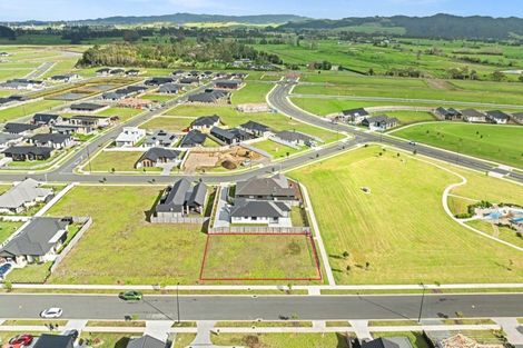 Photo of property in 20 Kapiakauri Road, One Tree Point, 0118