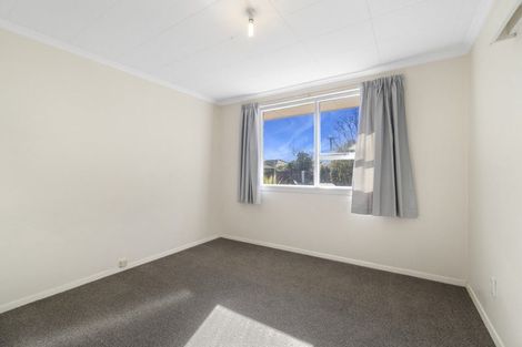 Photo of property in 42 Fovant Street, Russley, Christchurch, 8042