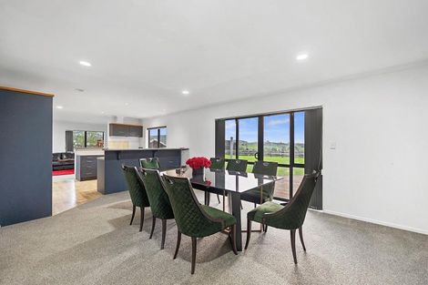 Photo of property in 118 Cottle Road, Taupaki, Henderson, 0782