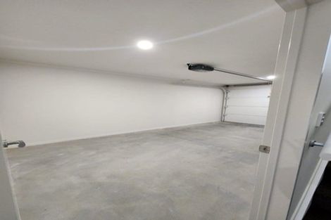 Photo of property in 2/16 Russell Road, Manurewa, Auckland, 2102