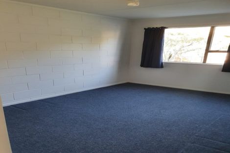 Photo of property in 6 Makatote Grove, Churton Park, Wellington, 6037