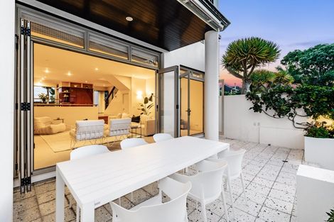 Photo of property in 11a/4 Killarney Street, Takapuna, Auckland, 0622