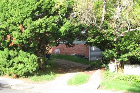 Photo of property in 23 Gill Avenue, Te Atatu Peninsula, Auckland, 0610