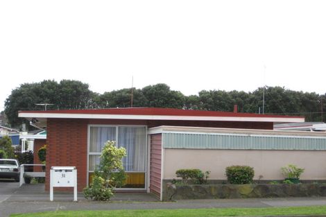 Photo of property in 31b Gilbert Street, New Plymouth, 4310