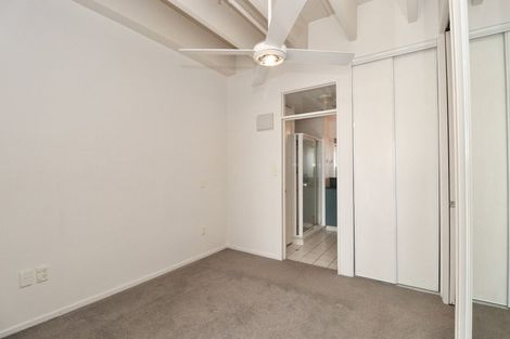Photo of property in 8 Raddock Place, Farm Cove, Auckland, 2012
