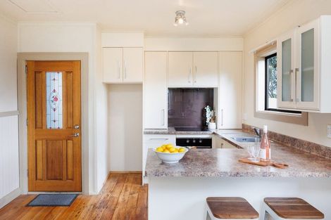 Photo of property in 765 Makerua Road, Tokomaru, Palmerston North, 4474