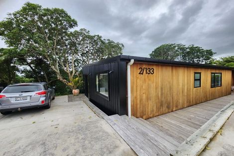 Photo of property in 2 Wairau Road, Oakura, 4374
