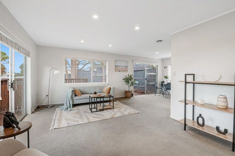 Photo of property in 1/34 Bayview Road, Bayview, Auckland, 0629