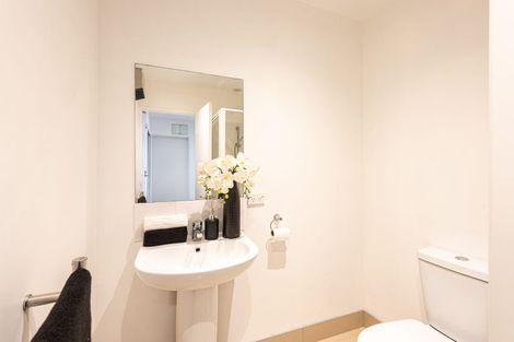 Photo of property in 3/318 Barbadoes Street, Christchurch Central, Christchurch, 8011