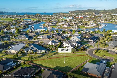 Photo of property in 7 Topping Place, Whitianga, 3510