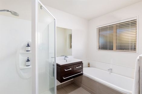 Photo of property in 14 Stationmasters Way, Prebbleton, 7604