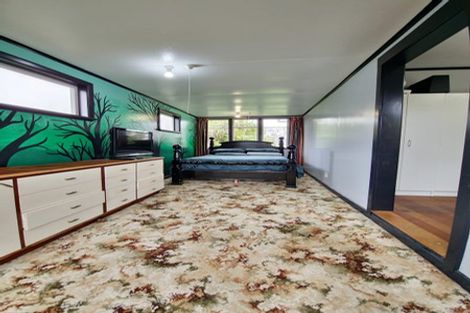 Photo of property in 11 Terrace Street, Marton, 4710