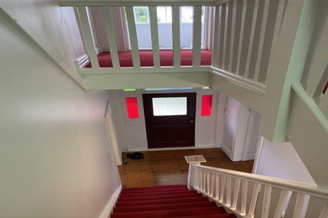 Photo of property in 27 Islington Avenue, New Lynn, Auckland, 0600